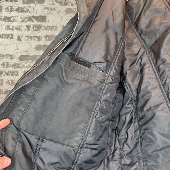 Vintage and worn carhart quick duck jacket - Picture 8 of 11